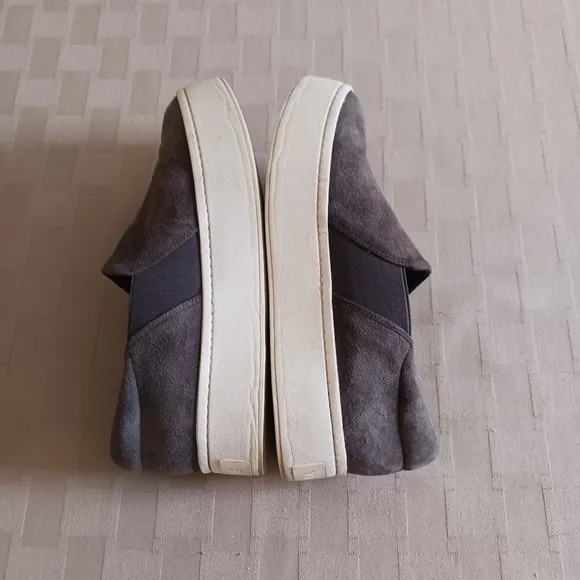 Vince Warren Suede Slip On Sneakers