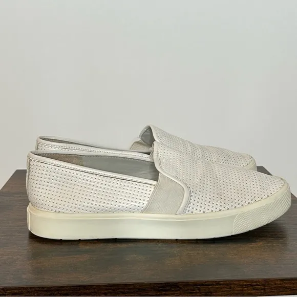 Vince White Blair Perforated Leather Slip On Sneakers Shoes Size 6.5