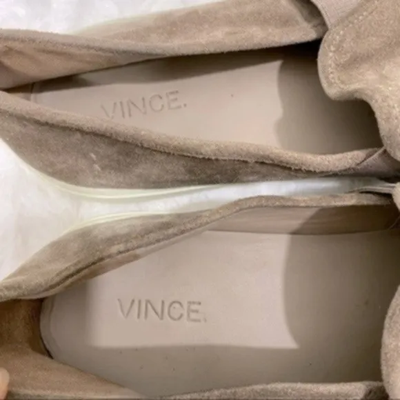 Vince women Preston sude Slip-On Sneaker Size 9.5M