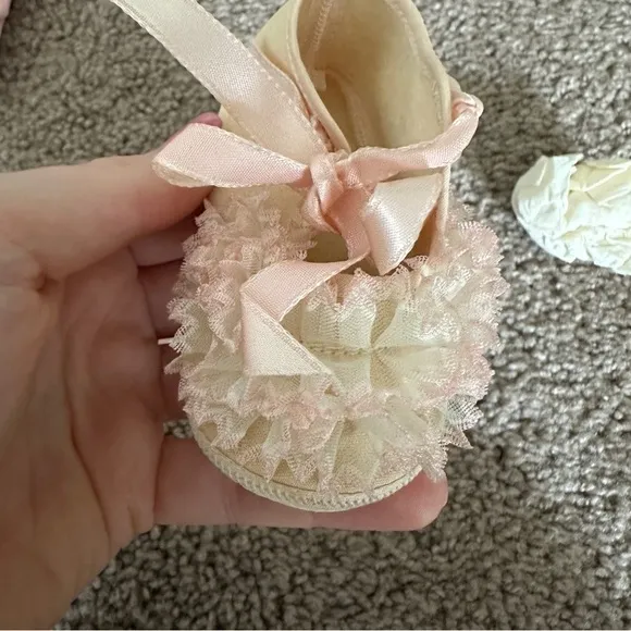 Vintage 1930s-1940s Baby Slipper Shoe Bundle