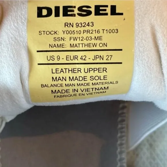 Vintage Diesel White and Cream Slip-On Sneakers logos Old school sz 9
