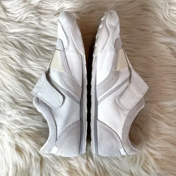 Vintage Diesel White and Cream Slip-On Sneakers logos Old school sz 9