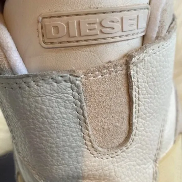 Vintage Diesel White and Cream Slip-On Sneakers logos Old school sz 9