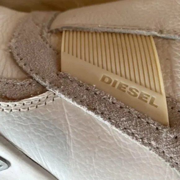 Vintage Diesel White and Cream Slip-On Sneakers logos Old school sz 9