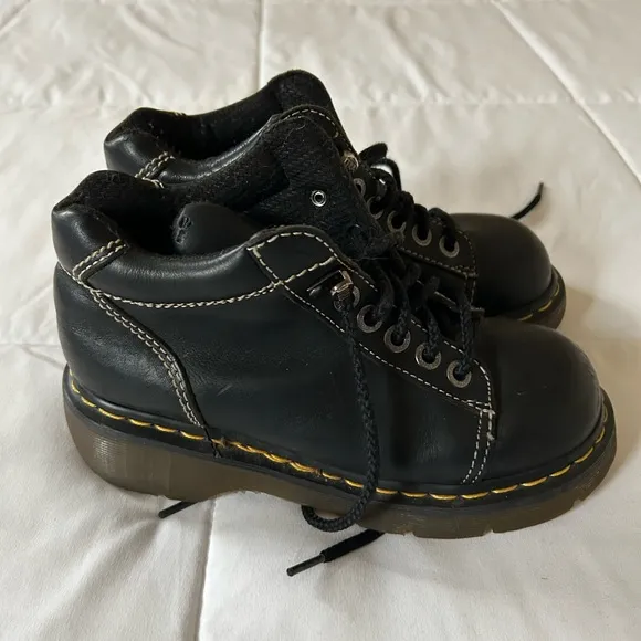 Vintage Dr. Martens 8542 Black Leather Chunky Oxford Lace Up Boots US 5