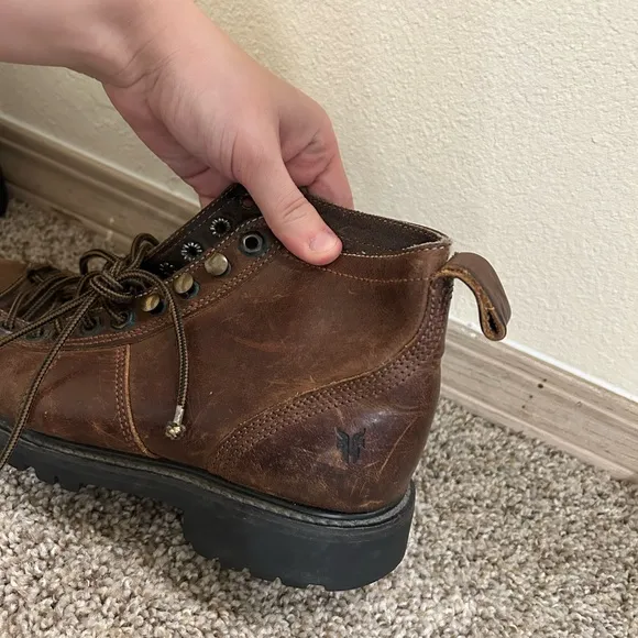 Vintage FRYE Hiker Leather Brown Stitching Boots Lace Up Ankle Women’s Size 8