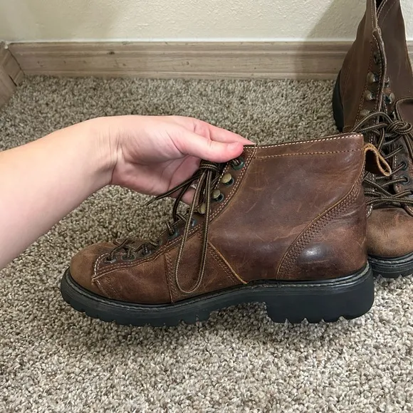 Vintage FRYE Hiker Leather Brown Stitching Boots Lace Up Ankle Women’s Size 8