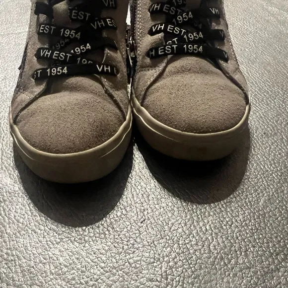Vintage Havana Girls Sneakers with zippers on the side