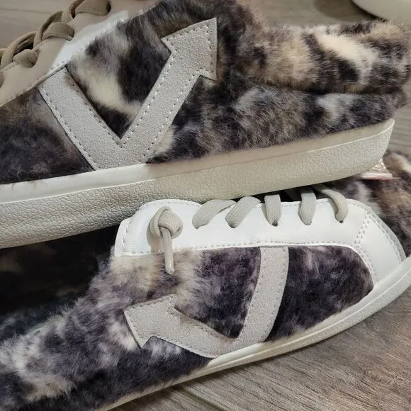 Vintage Havana Snuggle Faux Fur Mule Sneakers Women’s Size 9 NWOB