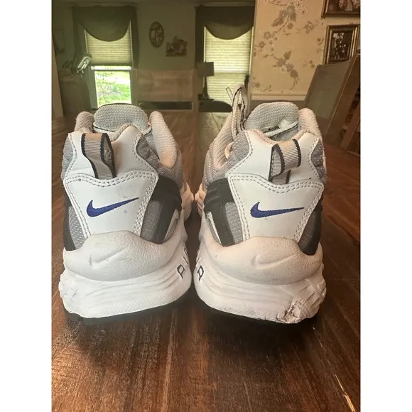 Vintage Nike Air Copious Running Shoes  Athletic Sneakers Gray White Size 9