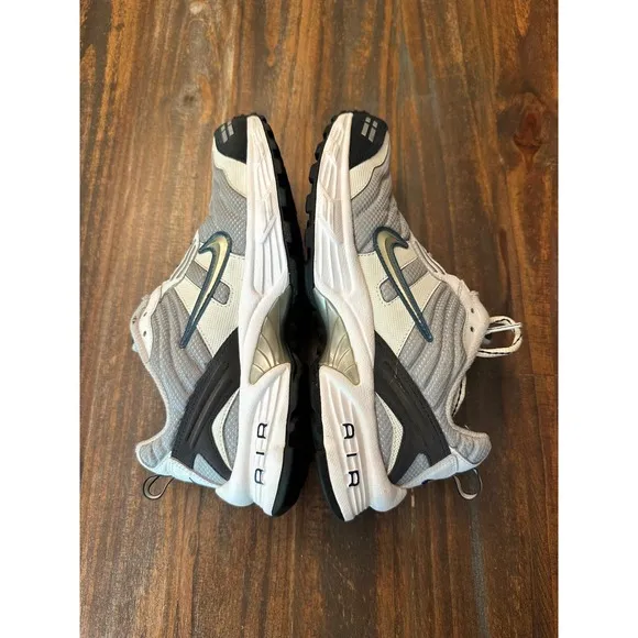 Vintage Nike Air Copious Running Shoes  Athletic Sneakers Gray White Size 9