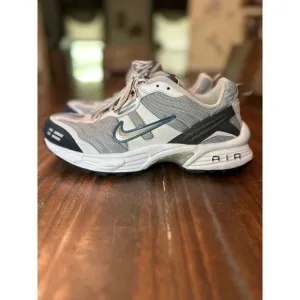 Vintage Nike Air Copious Running Shoes  Athletic Sneakers Gray White Size 9