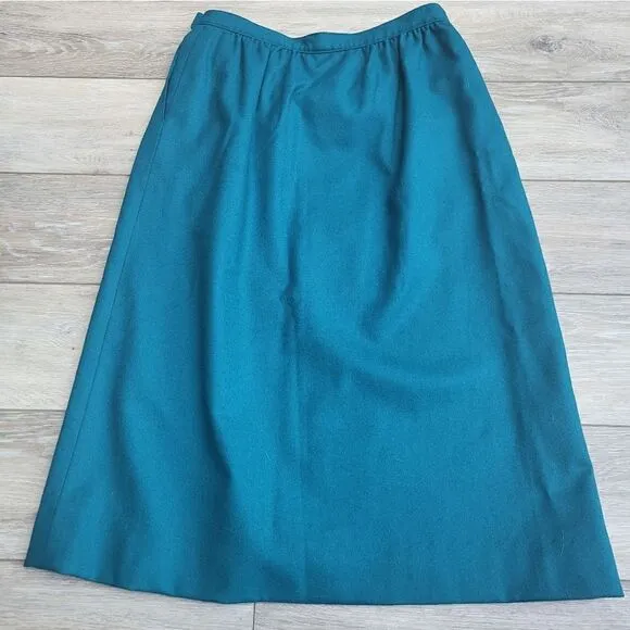 Vintage Pendleton wool skirt size 4 midi Dark teal, pockets!