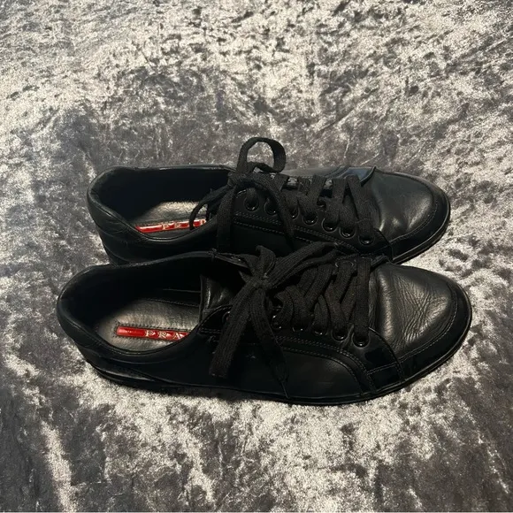 Vintage Prada Jed’s casual sneakers