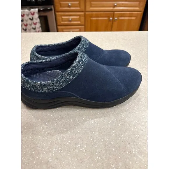 Vionic Arbor Women's Size 8.5 Suede Slip On Casual Nursing Clogs Walking Shoes