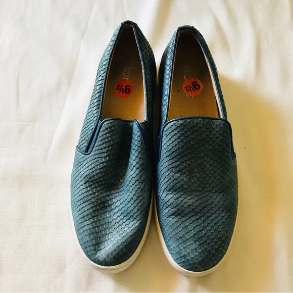 Vionic Blue Slip-On Sneakers