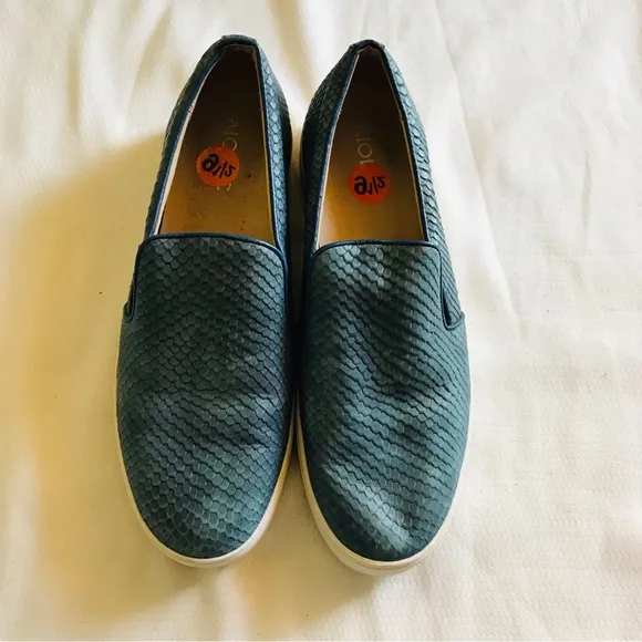 Vionic Blue Slip-On Sneakers