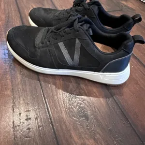 VIONIC Casual Sneaker- Lace Up Sneakers with Concealed Orthotic Arch Support