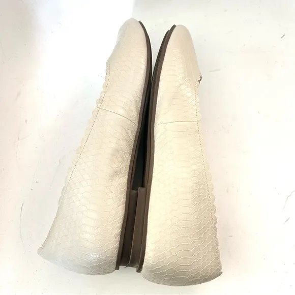VIONIC Julieta Casual Comfort Ballet Flats Cream Embossed Leather Size 9