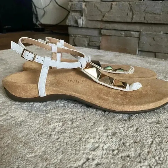 Vionic Nala Thong T Strap Slingback Sandals Flat White Leather Gold Hardware: 11