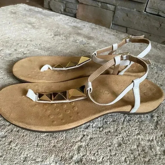 Vionic Nala Thong T Strap Slingback Sandals Flat White Leather Gold Hardware: 11