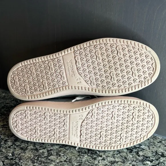 Vionic Pro Mable Gray Pink VIO Grip Non-Slip Slip On Sneakers Size 8