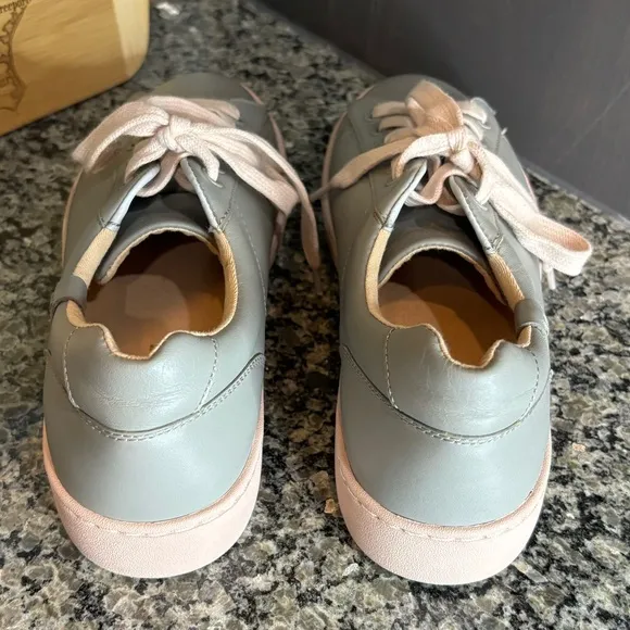 Vionic Pro Mable Gray Pink VIO Grip Non-Slip Slip On Sneakers Size 8