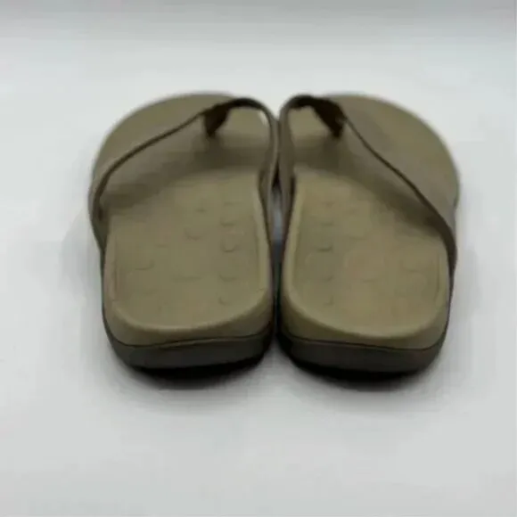 Vionic Unisex Wave Toe-post Sandal with Concealed Orthotic Arch Support M8/W9