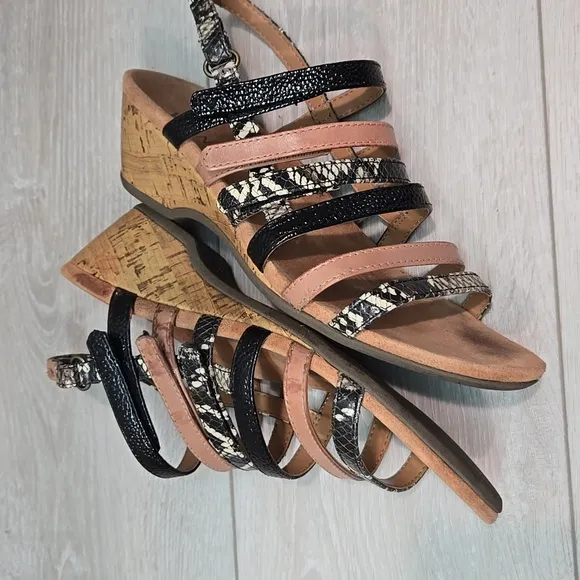 Vionic Women Tess Ray Snk Light Multi-Color Wedge Sandals Shoes Sz 6.5