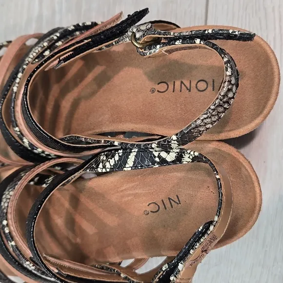Vionic Women Tess Ray Snk Light Multi-Color Wedge Sandals Shoes Sz 6.5