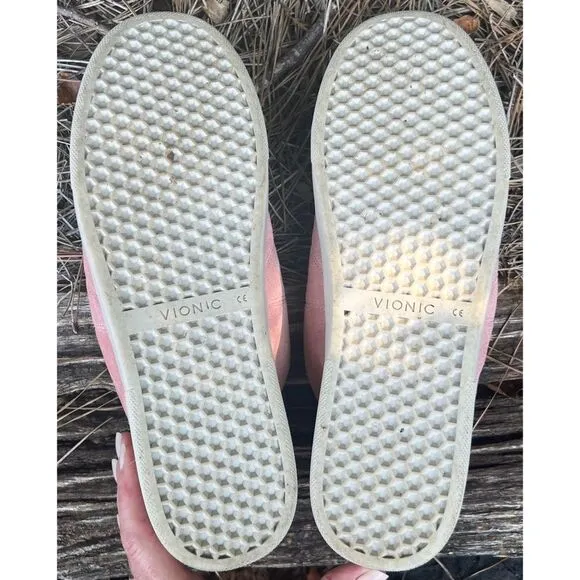 Vionic WOMEN’s Jean suede pink slip on sneakers Size 9.5