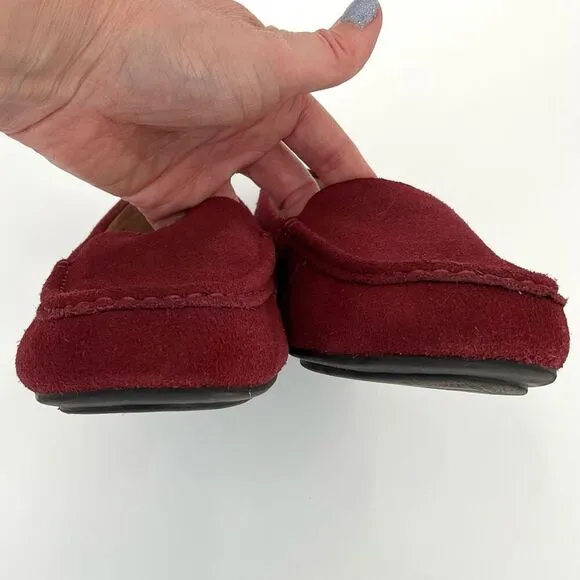 Vionic Debbie Suede Leather Slip On Moccasin Loafer Shoes Maroon Women 9 Wide