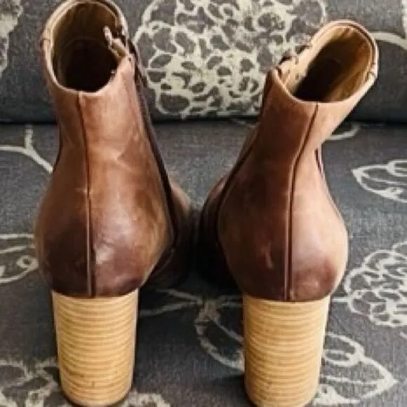 Vionic Kennedy Bootie, brown, size 7