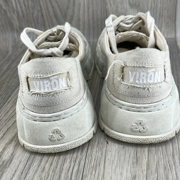 Viron Sneakers