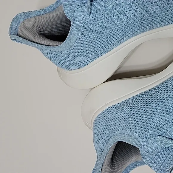 Vivaia Mesh Slider Sneakers