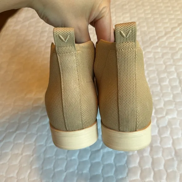 VIVAIA Slip-On Square-Toe Ankle Chelsea Boots Ryan Slip-On Size 39.5 Nude Peach