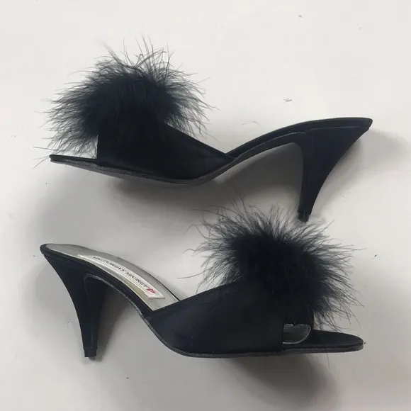 VTG, VICTORIAS SECRET WOMEN SHOES SLIPPERS SIZE 6