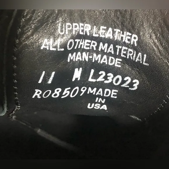 Walk-Over Black Shoes