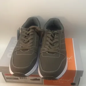 Weatherproof Vintage Men's Russel Shoes  10.5