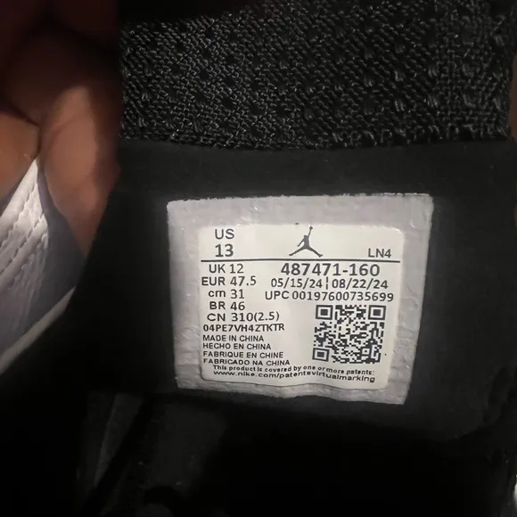 White and Black Athletic Sneakers Retro 14 Black Toe 2024