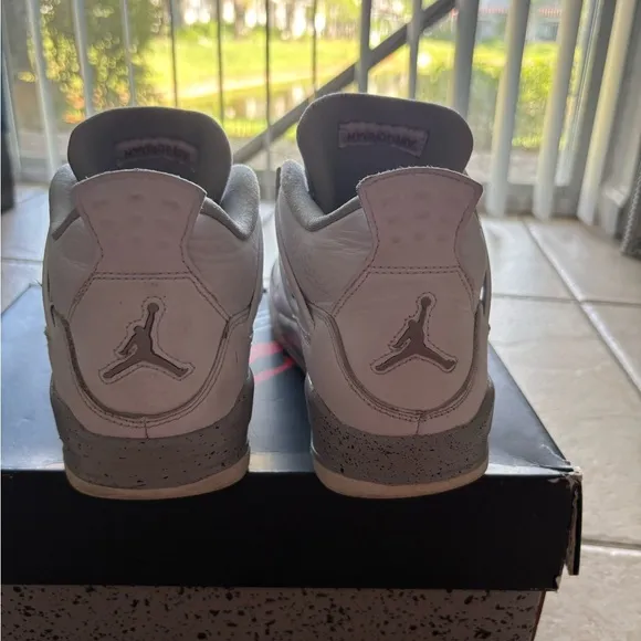White oreo jordan 4s