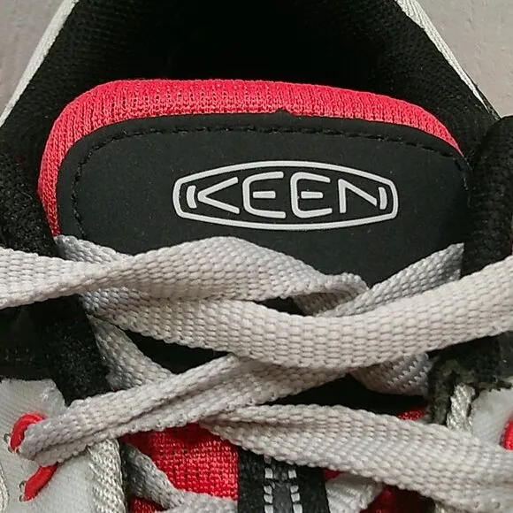 Womans Keen Steel Toe Tennis Shoes | Sneakers | Vista Energy Safety Shoes Size 9