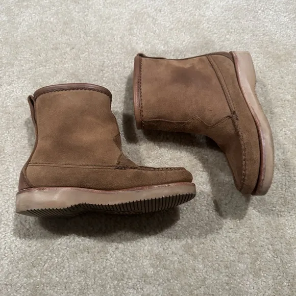Women Vibram boots
