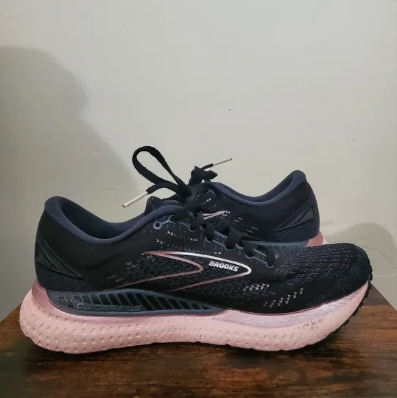 Womens Brooks Glycerin GTS 19 Running Shoes Size 8.5