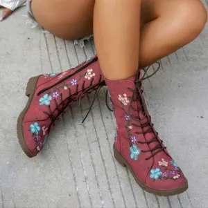 Women's Comfortable Embroidery Studded Boots,Western Style Combat Boots,Low Heel