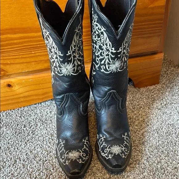 Women’s Cowboy Boots