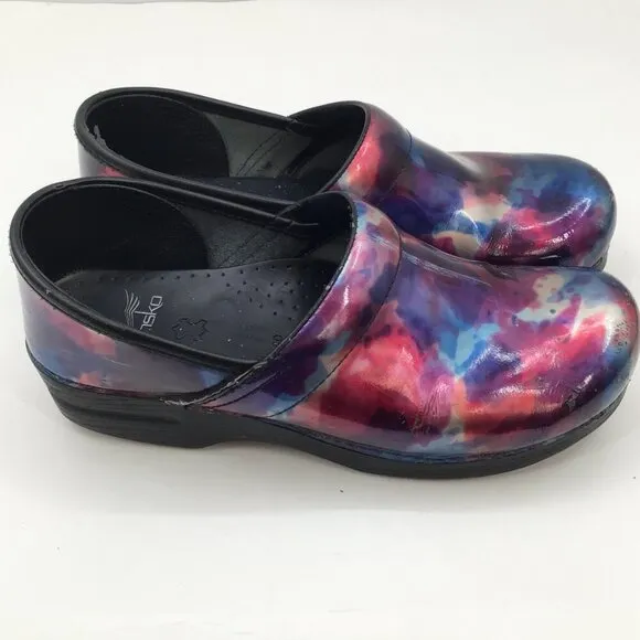Women's Dansko Clogs 40 Professional Nursing Shoes Slip On Iridescent Rainbow