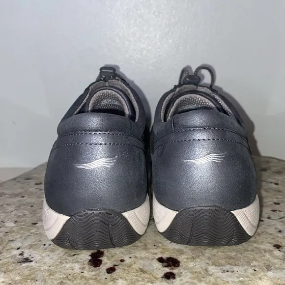 Women's Dansko Honor Charcoal/Metallic Leather Shoe-Size 41 (US 10.5-11)