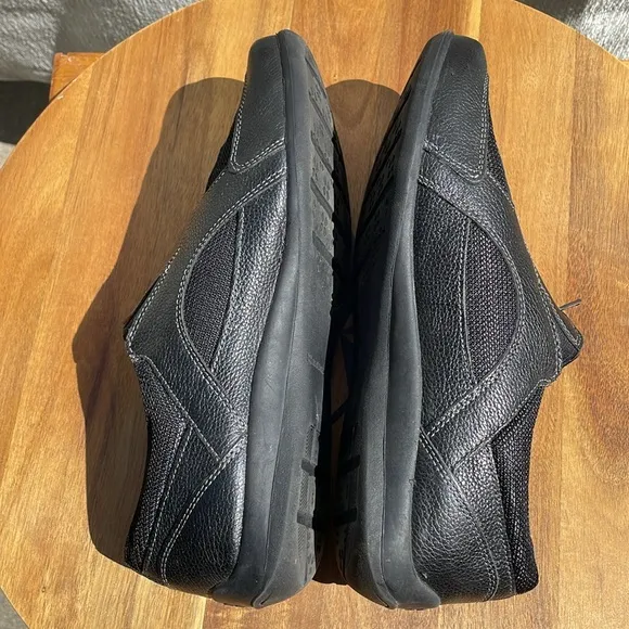 Womens naturalizer Dresden Front Zip Shoes - Black Size 9.5 W