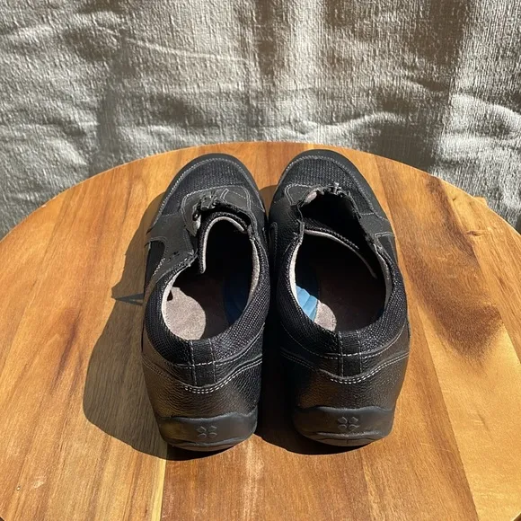 Womens naturalizer Dresden Front Zip Shoes - Black Size 9.5 W